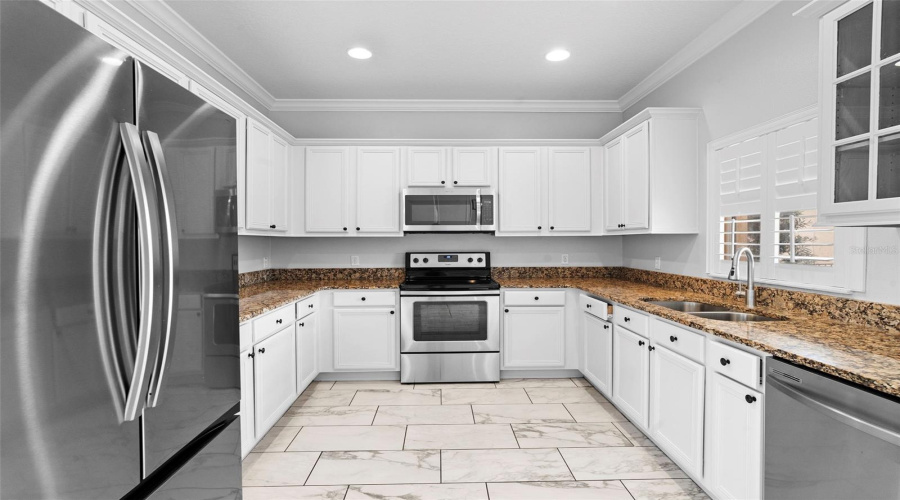 KISSIMMEE, Florida 34746, 4 Bedrooms Bedrooms, ,3 BathroomsBathrooms,Residential,For Sale,BREAKER,0,MFRO6369949