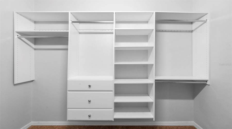 KISSIMMEE, Florida 34746, 4 Bedrooms Bedrooms, ,3 BathroomsBathrooms,Residential,For Sale,BREAKER,0,MFRO6369949