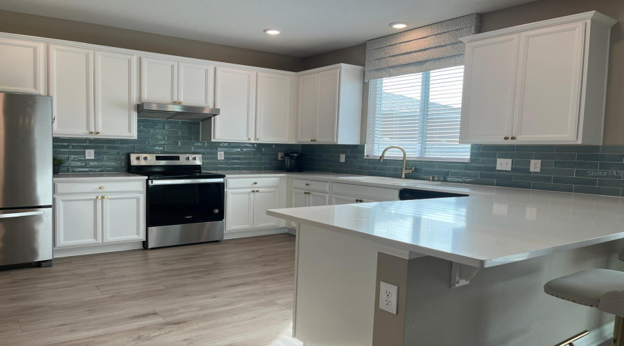 DAVENPORT, Florida 33897, 4 Bedrooms Bedrooms, ,2 BathroomsBathrooms,Residential,For Sale,PAPAYA,0,MFRO6369951