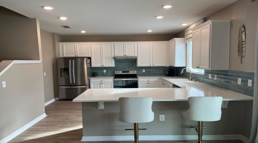 DAVENPORT, Florida 33897, 4 Bedrooms Bedrooms, ,2 BathroomsBathrooms,Residential,For Sale,PAPAYA,0,MFRO6369951