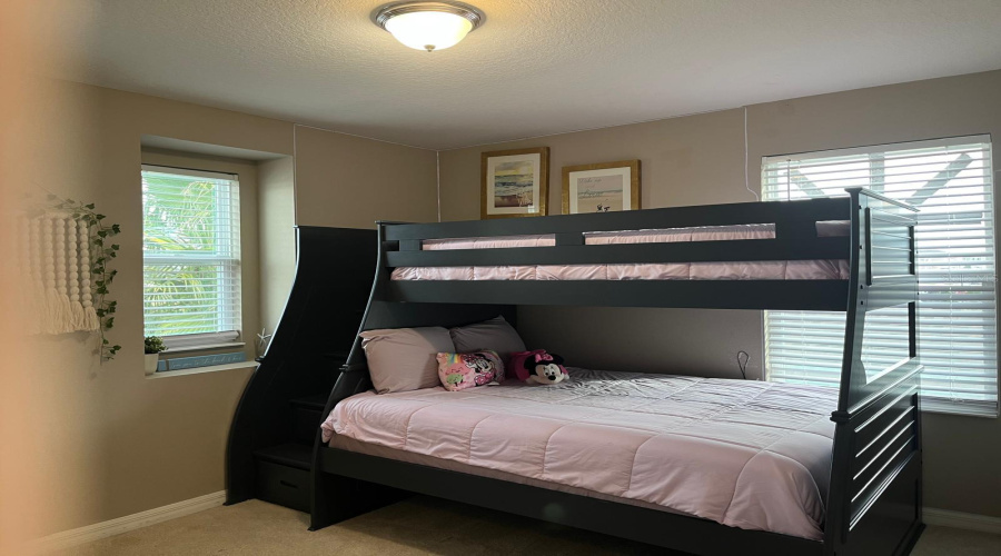 DAVENPORT, Florida 33897, 4 Bedrooms Bedrooms, ,2 BathroomsBathrooms,Residential,For Sale,PAPAYA,0,MFRO6369951