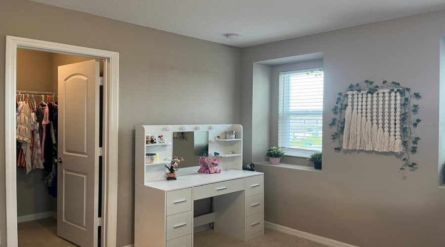 DAVENPORT, Florida 33897, 4 Bedrooms Bedrooms, ,2 BathroomsBathrooms,Residential,For Sale,PAPAYA,0,MFRO6369951