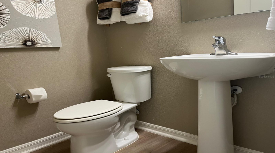 DAVENPORT, Florida 33897, 4 Bedrooms Bedrooms, ,2 BathroomsBathrooms,Residential,For Sale,PAPAYA,0,MFRO6369951