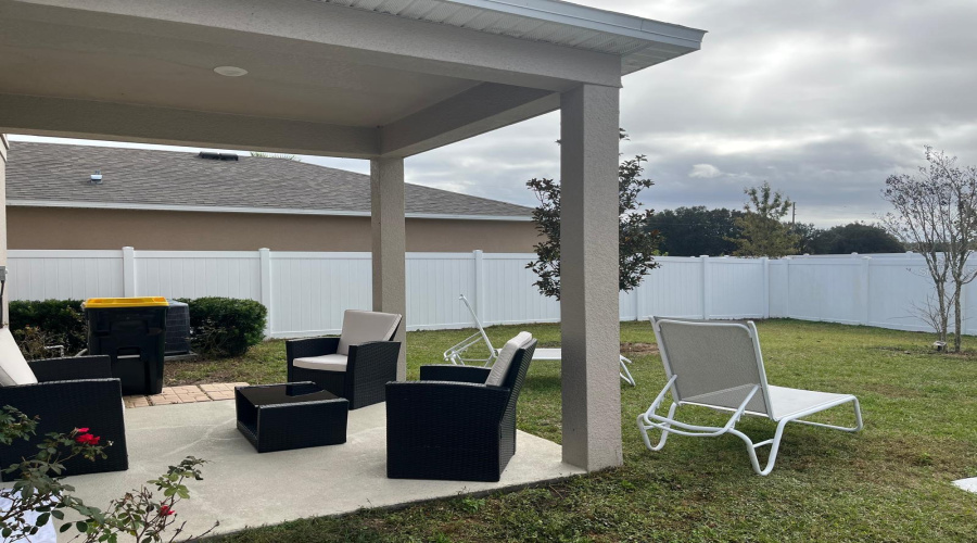 DAVENPORT, Florida 33897, 4 Bedrooms Bedrooms, ,2 BathroomsBathrooms,Residential,For Sale,PAPAYA,0,MFRO6369951