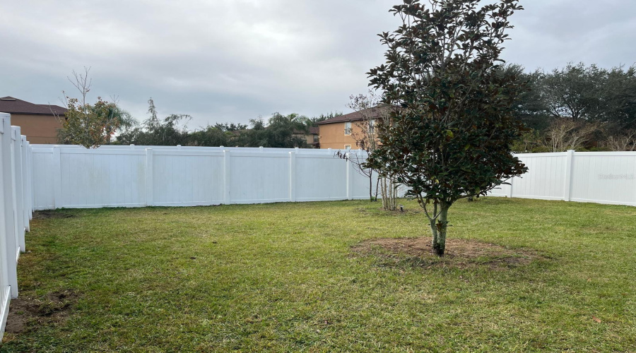 DAVENPORT, Florida 33897, 4 Bedrooms Bedrooms, ,2 BathroomsBathrooms,Residential,For Sale,PAPAYA,0,MFRO6369951