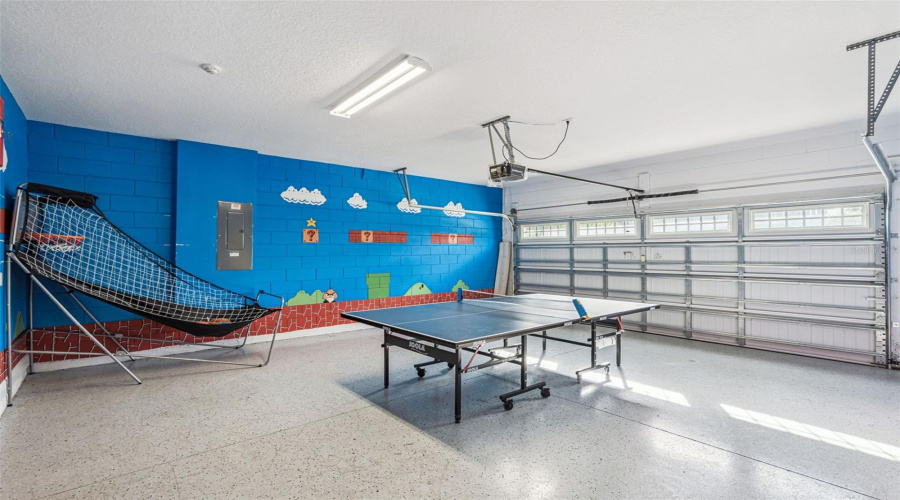 KISSIMMEE, Florida 34747, 8 Bedrooms Bedrooms, ,6 BathroomsBathrooms,Residential,For Sale,FAIRFAX,0,MFRO6369507