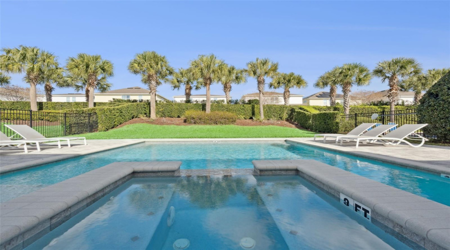 KISSIMMEE, Florida 34747, 8 Bedrooms Bedrooms, ,6 BathroomsBathrooms,Residential,For Sale,FAIRFAX,0,MFRO6369507