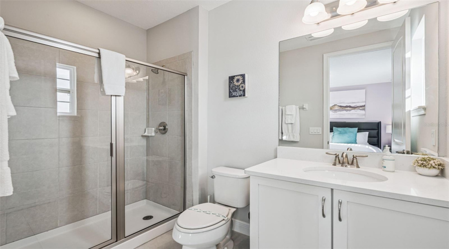 KISSIMMEE, Florida 34747, 8 Bedrooms Bedrooms, ,6 BathroomsBathrooms,Residential,For Sale,FAIRFAX,0,MFRO6369507