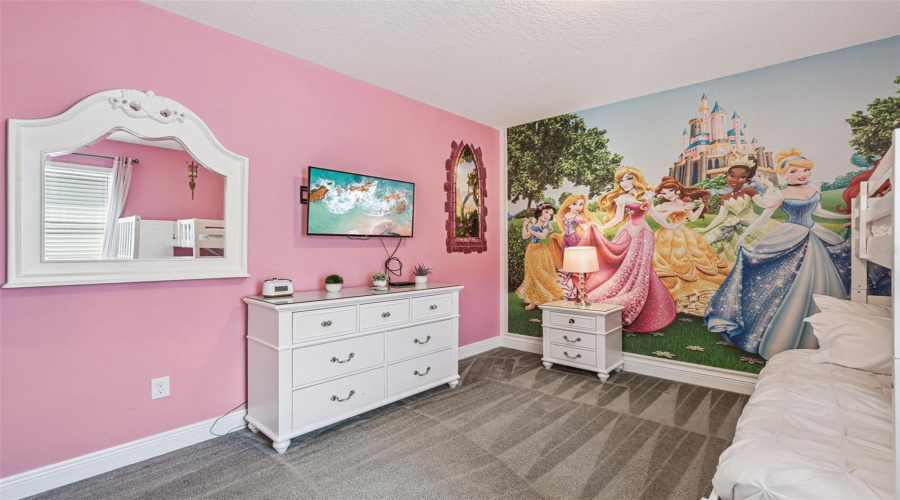 KISSIMMEE, Florida 34747, 8 Bedrooms Bedrooms, ,6 BathroomsBathrooms,Residential,For Sale,FAIRFAX,0,MFRO6369507