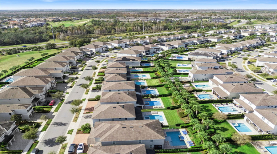 KISSIMMEE, Florida 34747, 8 Bedrooms Bedrooms, ,6 BathroomsBathrooms,Residential,For Sale,FAIRFAX,0,MFRO6369507