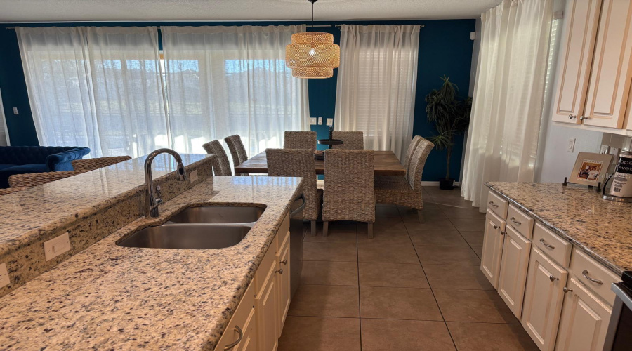 KISSIMMEE, Florida 34746, 8 Bedrooms Bedrooms, ,6 BathroomsBathrooms,Residential,For Sale,SHIVA,0,MFRO6365602