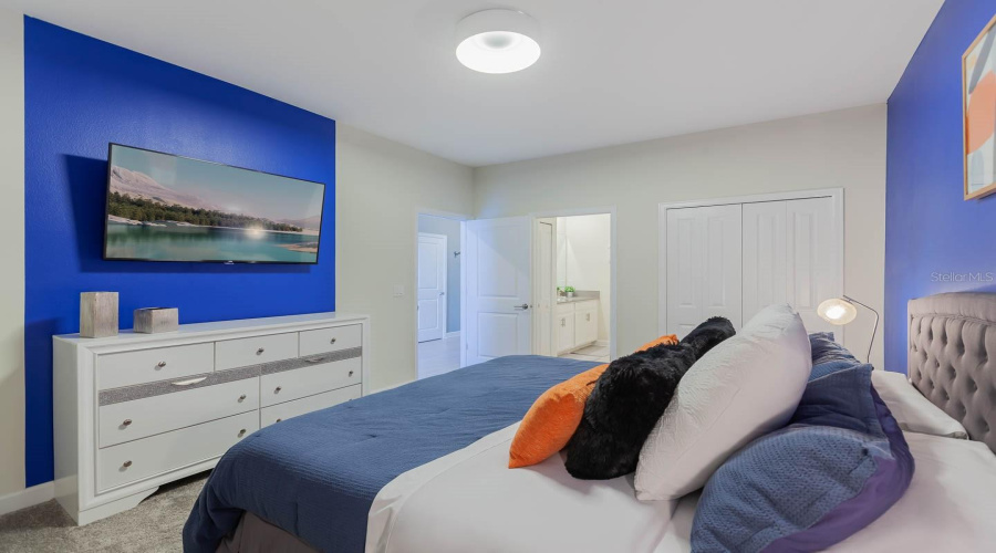 KISSIMMEE, Florida 34746, 6 Bedrooms Bedrooms, ,6 BathroomsBathrooms,Residential,For Sale,BOOKMARK,0,MFRO6322300