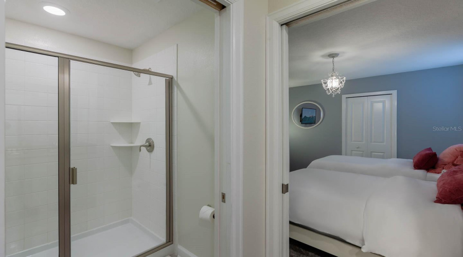 KISSIMMEE, Florida 34746, 6 Bedrooms Bedrooms, ,6 BathroomsBathrooms,Residential,For Sale,BOOKMARK,0,MFRO6322300