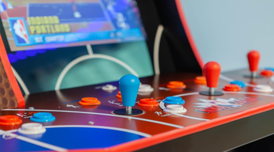 KISSIMMEE, Florida 34746, 6 Bedrooms Bedrooms, ,6 BathroomsBathrooms,Residential,For Sale,BOOKMARK,0,MFRO6322300