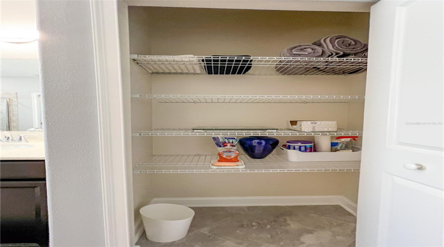 DAVENPORT, Florida 33896, 3 Bedrooms Bedrooms, ,2 BathroomsBathrooms,Residential,For Sale,AZALEA SANDS,0,MFRTB8433264