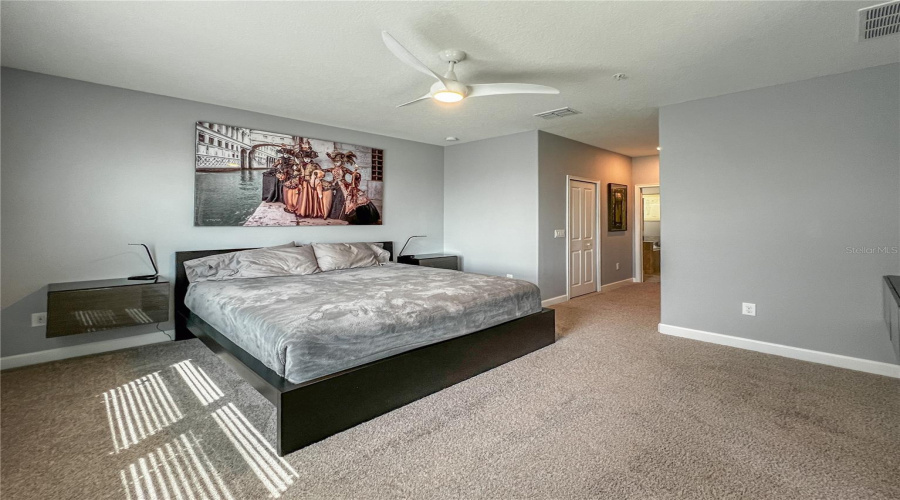 DAVENPORT, Florida 33896, 3 Bedrooms Bedrooms, ,2 BathroomsBathrooms,Residential,For Sale,AZALEA SANDS,0,MFRTB8433264