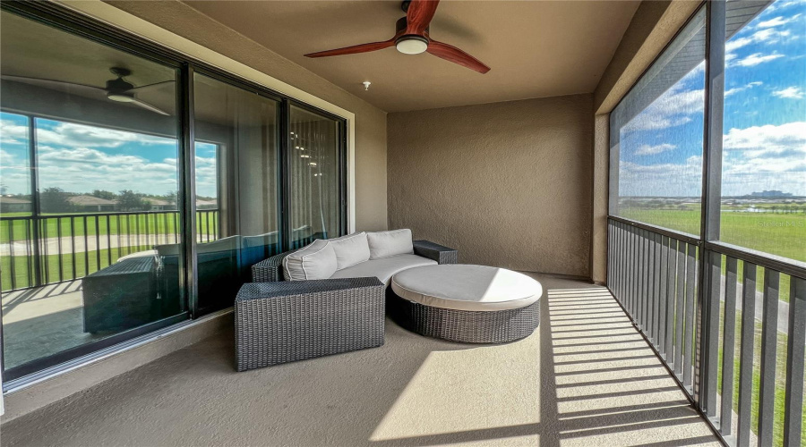 DAVENPORT, Florida 33896, 3 Bedrooms Bedrooms, ,2 BathroomsBathrooms,Residential,For Sale,AZALEA SANDS,0,MFRTB8433264