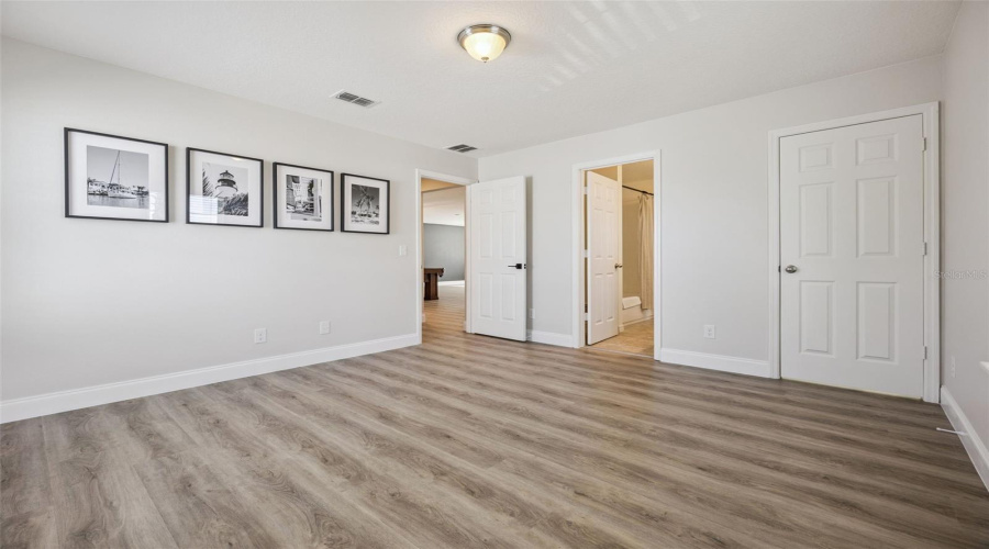 DAVENPORT, Florida 33896, 7 Bedrooms Bedrooms, ,6 BathroomsBathrooms,Residential,For Sale,YORKSHIRE,0,MFRO6369551