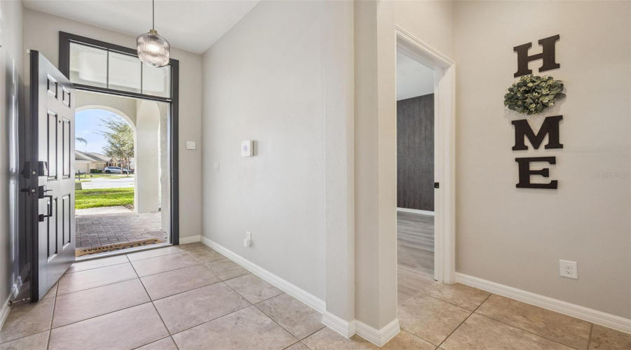 DAVENPORT, Florida 33896, 7 Bedrooms Bedrooms, ,6 BathroomsBathrooms,Residential,For Sale,YORKSHIRE,0,MFRO6369551