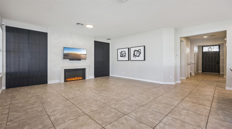 DAVENPORT, Florida 33896, 7 Bedrooms Bedrooms, ,6 BathroomsBathrooms,Residential,For Sale,YORKSHIRE,0,MFRO6369551