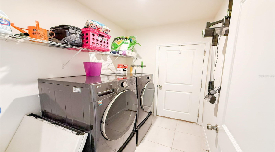 DAVENPORT, Florida 33837, 4 Bedrooms Bedrooms, ,3 BathroomsBathrooms,Residential,For Sale,HAMLET,0,MFRL4958184