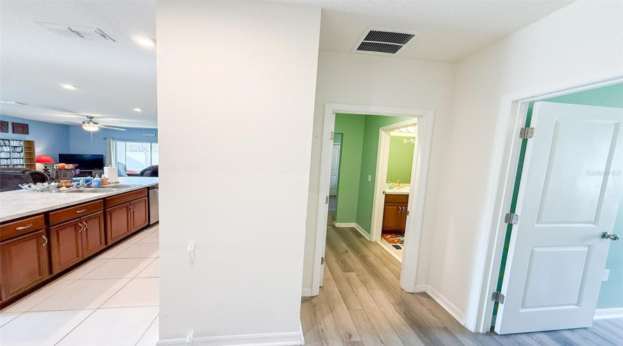 DAVENPORT, Florida 33837, 4 Bedrooms Bedrooms, ,3 BathroomsBathrooms,Residential,For Sale,HAMLET,0,MFRL4958184