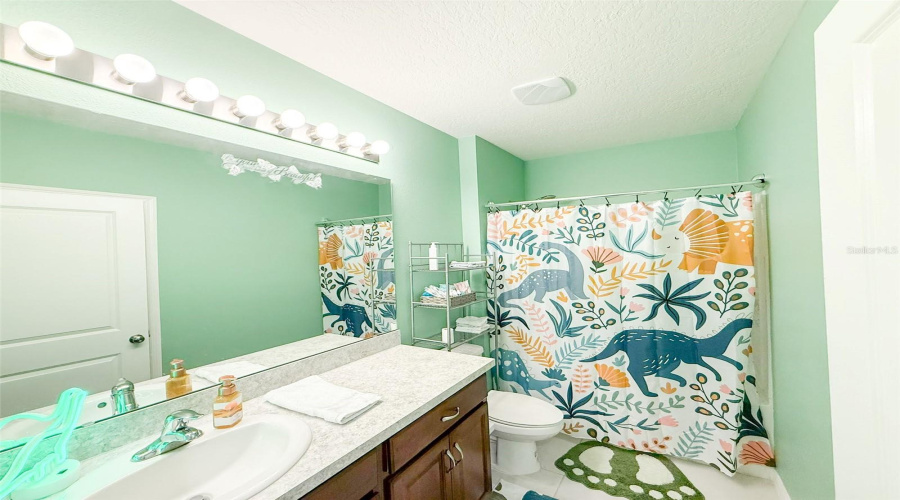 DAVENPORT, Florida 33837, 4 Bedrooms Bedrooms, ,3 BathroomsBathrooms,Residential,For Sale,HAMLET,0,MFRL4958184