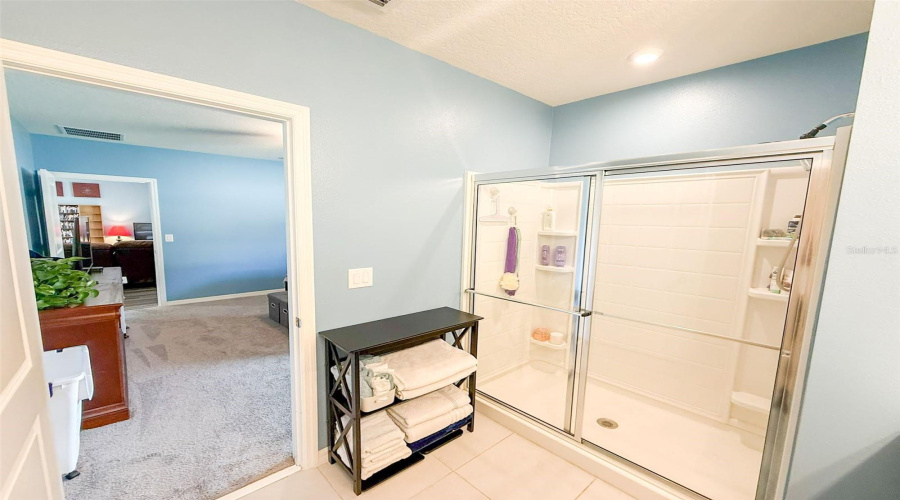 DAVENPORT, Florida 33837, 4 Bedrooms Bedrooms, ,3 BathroomsBathrooms,Residential,For Sale,HAMLET,0,MFRL4958184