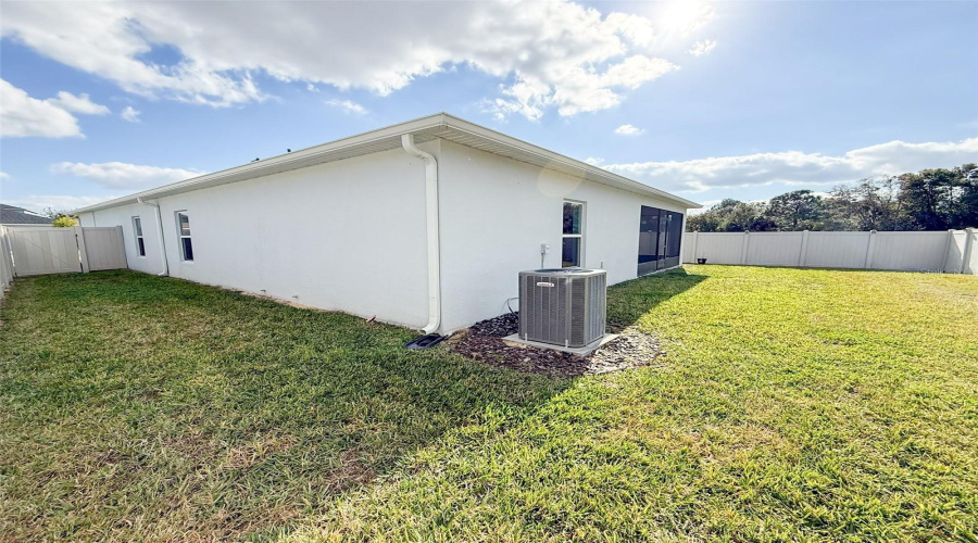 DAVENPORT, Florida 33837, 4 Bedrooms Bedrooms, ,3 BathroomsBathrooms,Residential,For Sale,HAMLET,0,MFRL4958184