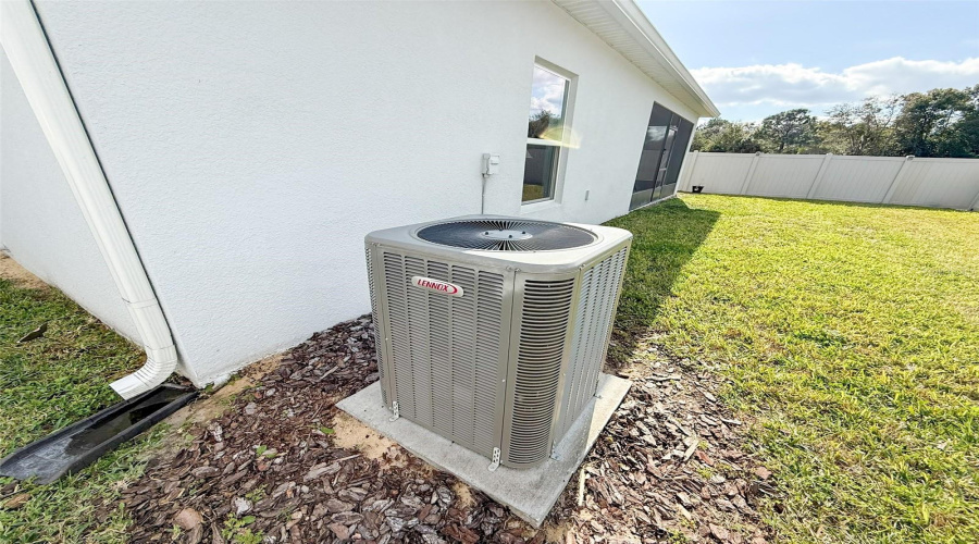 DAVENPORT, Florida 33837, 4 Bedrooms Bedrooms, ,3 BathroomsBathrooms,Residential,For Sale,HAMLET,0,MFRL4958184