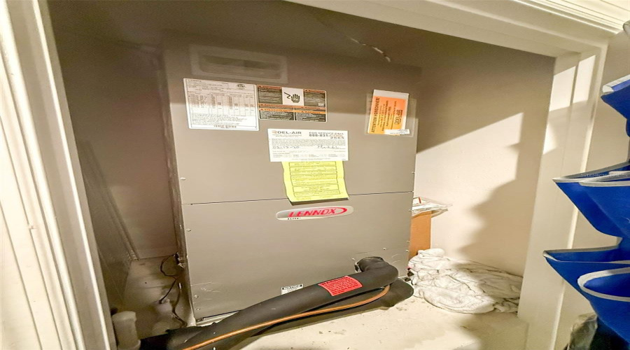 DAVENPORT, Florida 33837, 4 Bedrooms Bedrooms, ,3 BathroomsBathrooms,Residential,For Sale,HAMLET,0,MFRL4958184