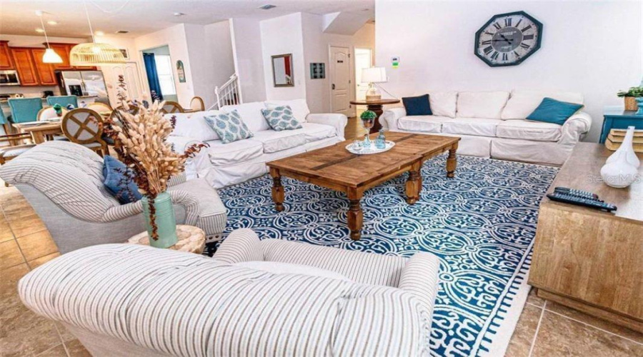 DAVENPORT, Florida 33896, 6 Bedrooms Bedrooms, ,6 BathroomsBathrooms,Residential,For Sale,THUNDERBIRD,0,MFRO6370185