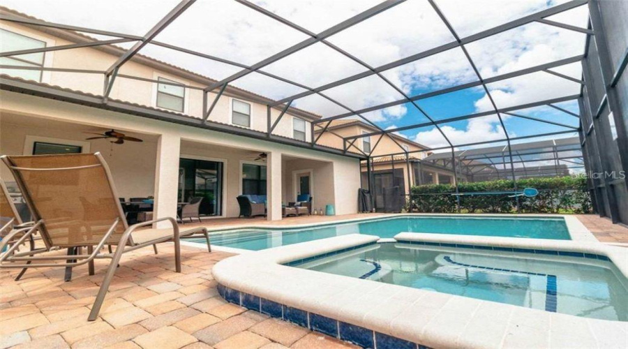 DAVENPORT, Florida 33896, 6 Bedrooms Bedrooms, ,6 BathroomsBathrooms,Residential,For Sale,THUNDERBIRD,0,MFRO6370185