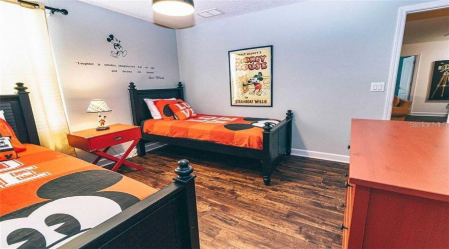 DAVENPORT, Florida 33896, 6 Bedrooms Bedrooms, ,6 BathroomsBathrooms,Residential,For Sale,THUNDERBIRD,0,MFRO6370185