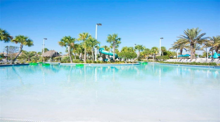 DAVENPORT, Florida 33896, 6 Bedrooms Bedrooms, ,6 BathroomsBathrooms,Residential,For Sale,THUNDERBIRD,0,MFRO6370185