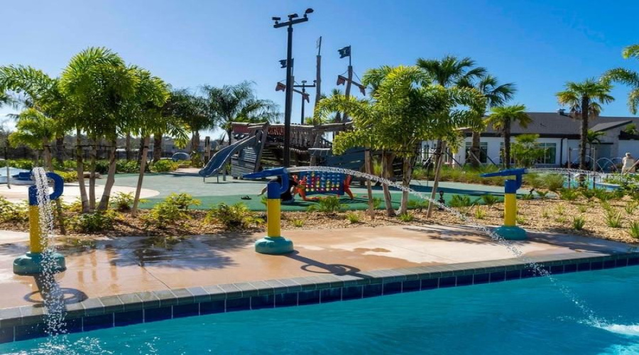 KISSIMMEE, Florida 34746, 5 Bedrooms Bedrooms, ,4 BathroomsBathrooms,Residential,For Sale,QUOTE,0,MFRO6370073