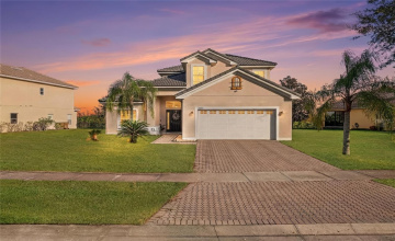 KISSIMMEE, Florida 34746, 4 Bedrooms Bedrooms, ,2 BathroomsBathrooms,Residential,For Sale,FOREST PARK,0,MFRR4910462