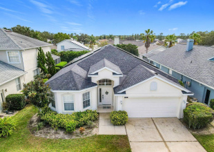 DAVENPORT, Florida 33897, 4 Bedrooms Bedrooms, ,2 BathroomsBathrooms,Residential,For Sale,OXFORD,0,MFRS5140893