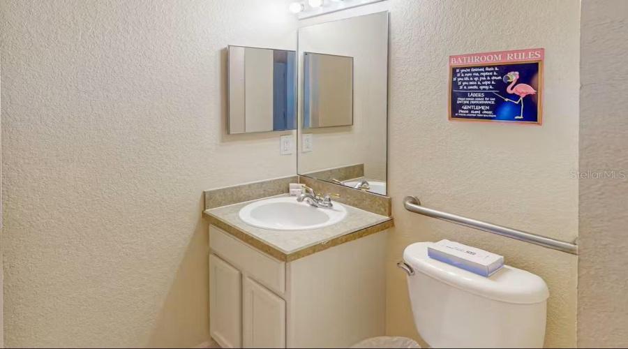 Bathroom 2 with shower / tub combo