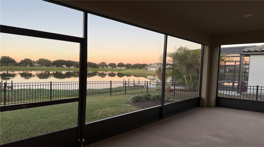 KISSIMMEE, Florida 34746, 4 Bedrooms Bedrooms, ,3 BathroomsBathrooms,Residential,For Sale,CARRICK BEND DR,0,MFRO6370259