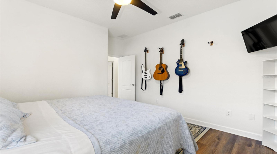 DAVENPORT, Florida 33896, 4 Bedrooms Bedrooms, ,3 BathroomsBathrooms,Residential,For Sale,PALMETTO DUNES ST,0,MFRS5140848