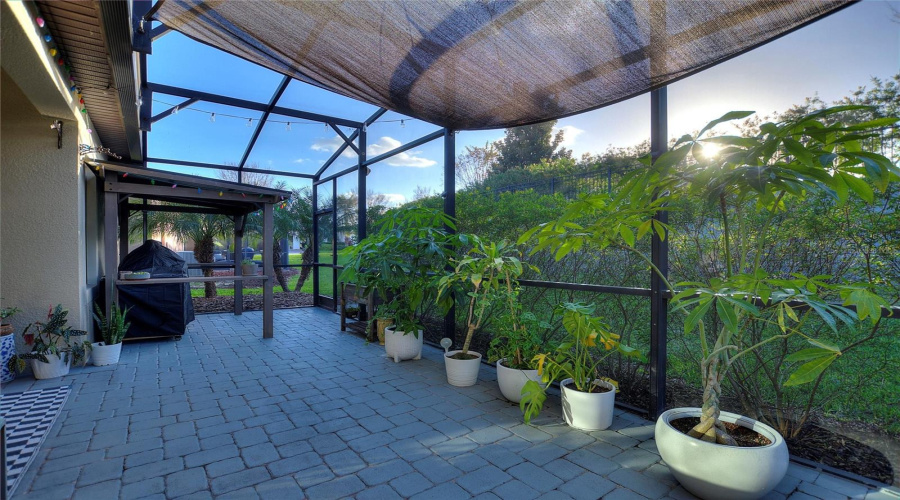 DAVENPORT, Florida 33896, 4 Bedrooms Bedrooms, ,3 BathroomsBathrooms,Residential,For Sale,PALMETTO DUNES ST,0,MFRS5140848