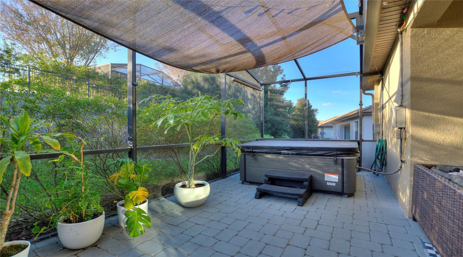 DAVENPORT, Florida 33896, 4 Bedrooms Bedrooms, ,3 BathroomsBathrooms,Residential,For Sale,PALMETTO DUNES ST,0,MFRS5140848