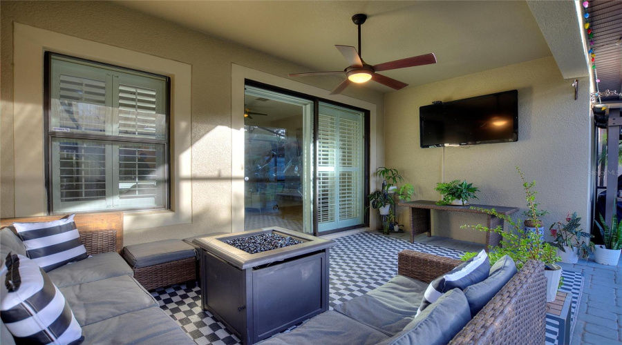 DAVENPORT, Florida 33896, 4 Bedrooms Bedrooms, ,3 BathroomsBathrooms,Residential,For Sale,PALMETTO DUNES ST,0,MFRS5140848