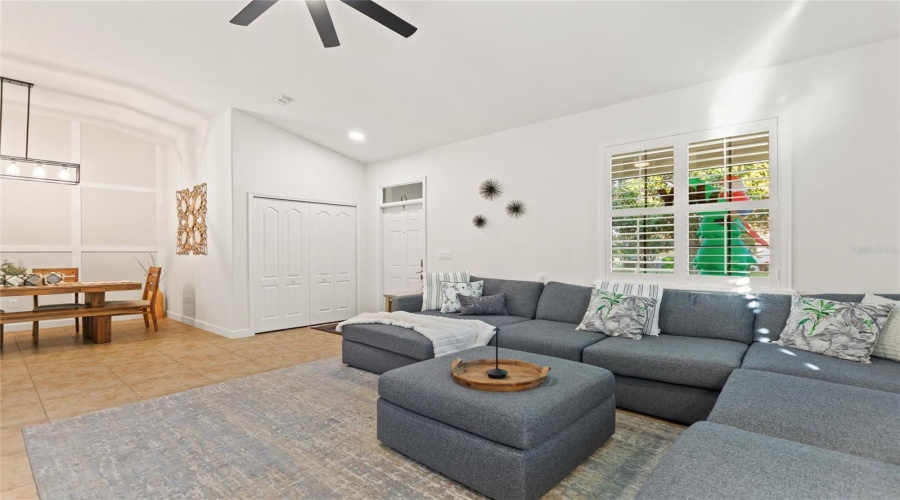 DAVENPORT, Florida 33896, 4 Bedrooms Bedrooms, ,3 BathroomsBathrooms,Residential,For Sale,PALMETTO DUNES ST,0,MFRS5140848