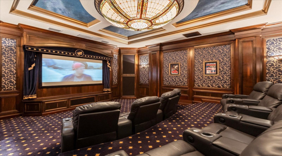 KISSIMMEE, Florida 34747, 5 Bedrooms Bedrooms, ,5 BathroomsBathrooms,Residential,For Sale,APACHE,0,MFRO6296135