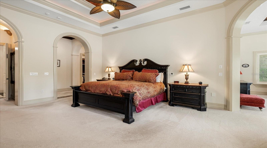 KISSIMMEE, Florida 34747, 5 Bedrooms Bedrooms, ,5 BathroomsBathrooms,Residential,For Sale,APACHE,0,MFRO6296135