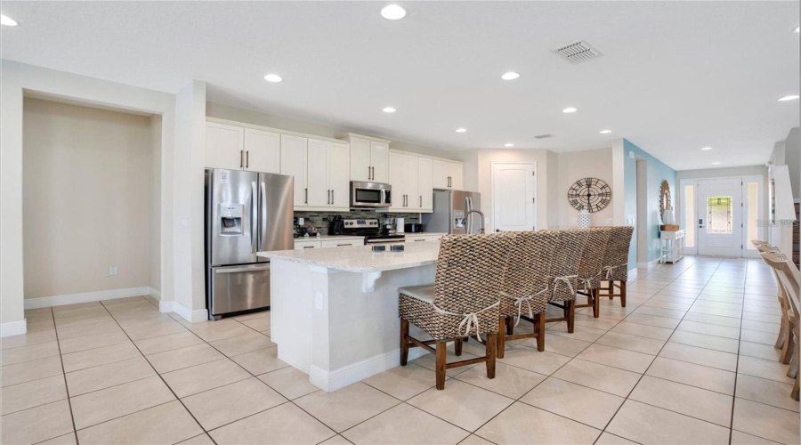 KISSIMMEE, Florida 34747, 9 Bedrooms Bedrooms, ,8 BathroomsBathrooms,Residential,For Sale,FAIRFAX,0,MFRO6359071