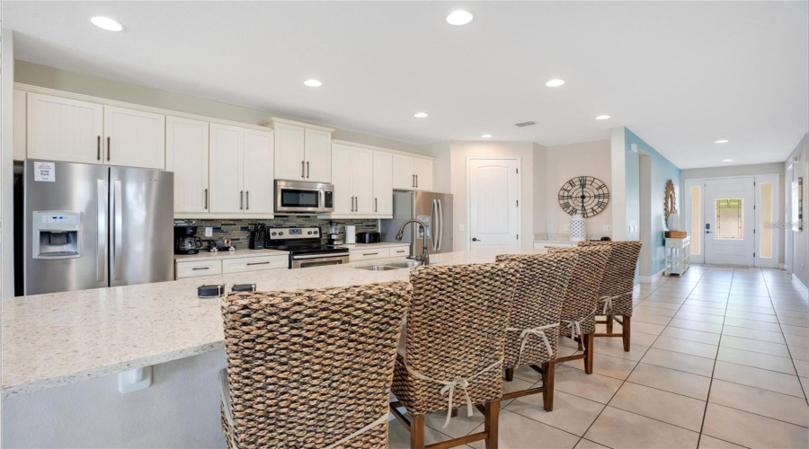 KISSIMMEE, Florida 34747, 9 Bedrooms Bedrooms, ,8 BathroomsBathrooms,Residential,For Sale,FAIRFAX,0,MFRO6359071