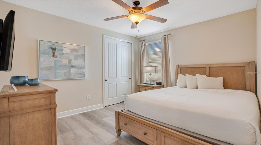 KISSIMMEE, Florida 34747, 9 Bedrooms Bedrooms, ,8 BathroomsBathrooms,Residential,For Sale,FAIRFAX,0,MFRO6359071